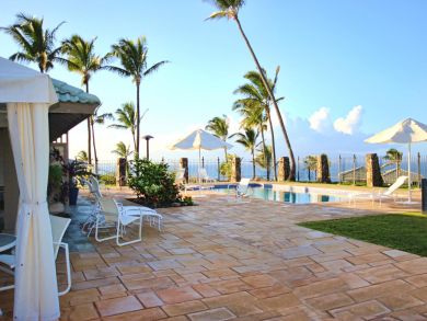 Large Communal Patio Area